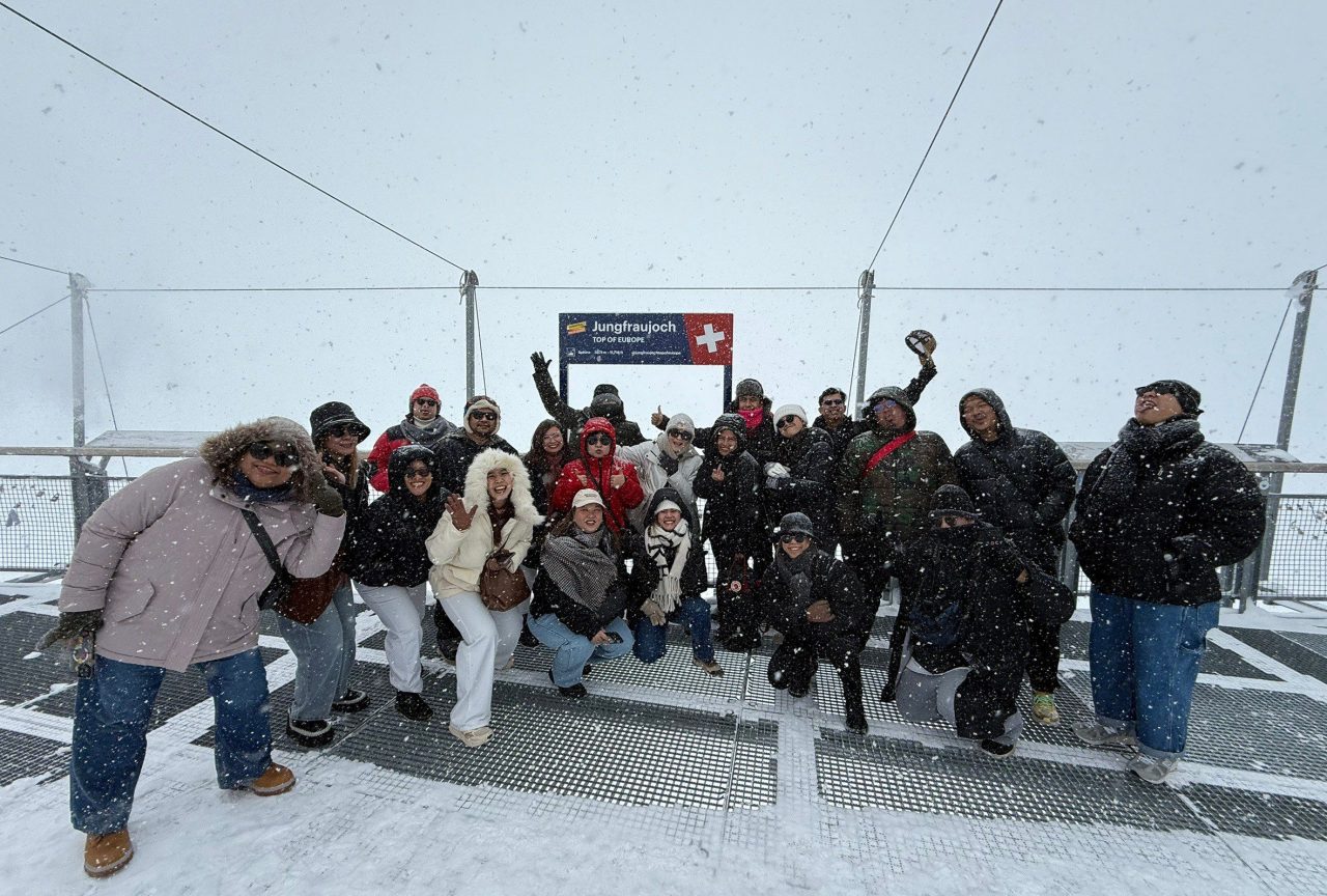 LINE_ALBUM_กล้องแนนจะใครล่ะ_250219_219