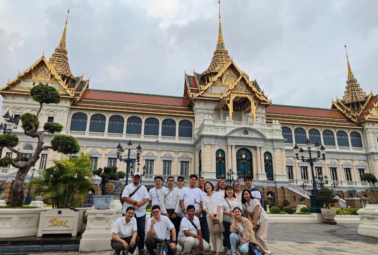 LINE_ALBUM_ไหว้พระ กทม. 2567_๒๔๐๔๑๑_2